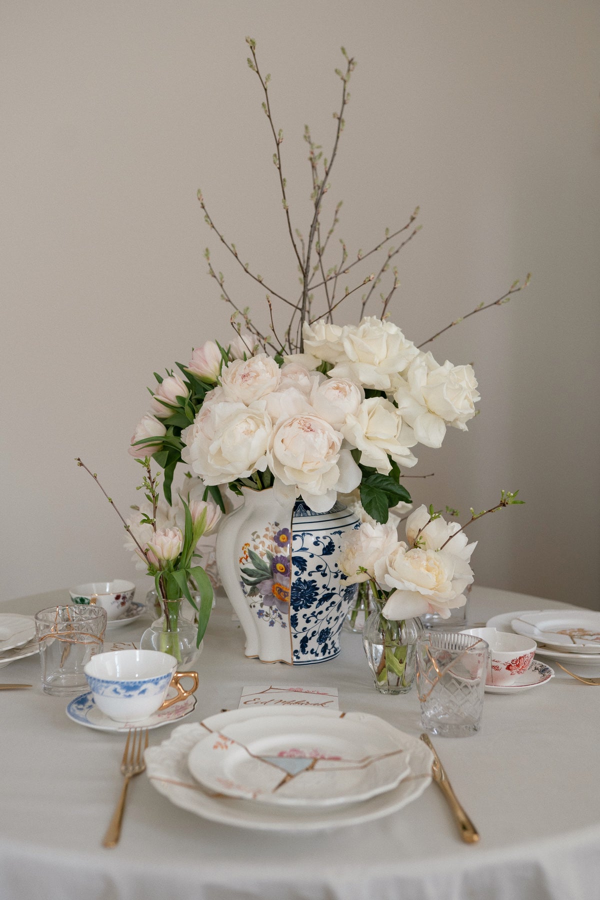 Alba Signature Vase