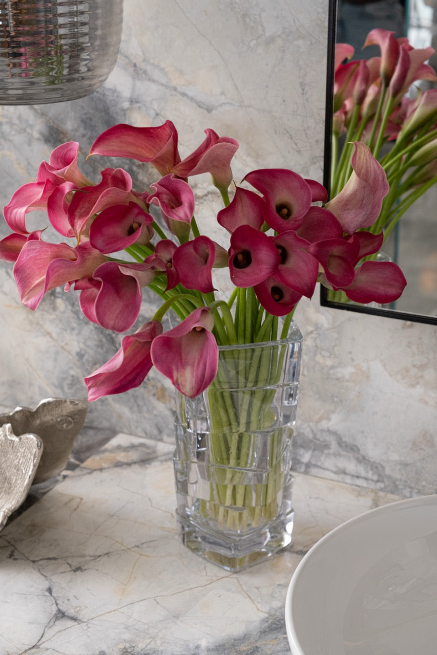 Rosé Calla Vase