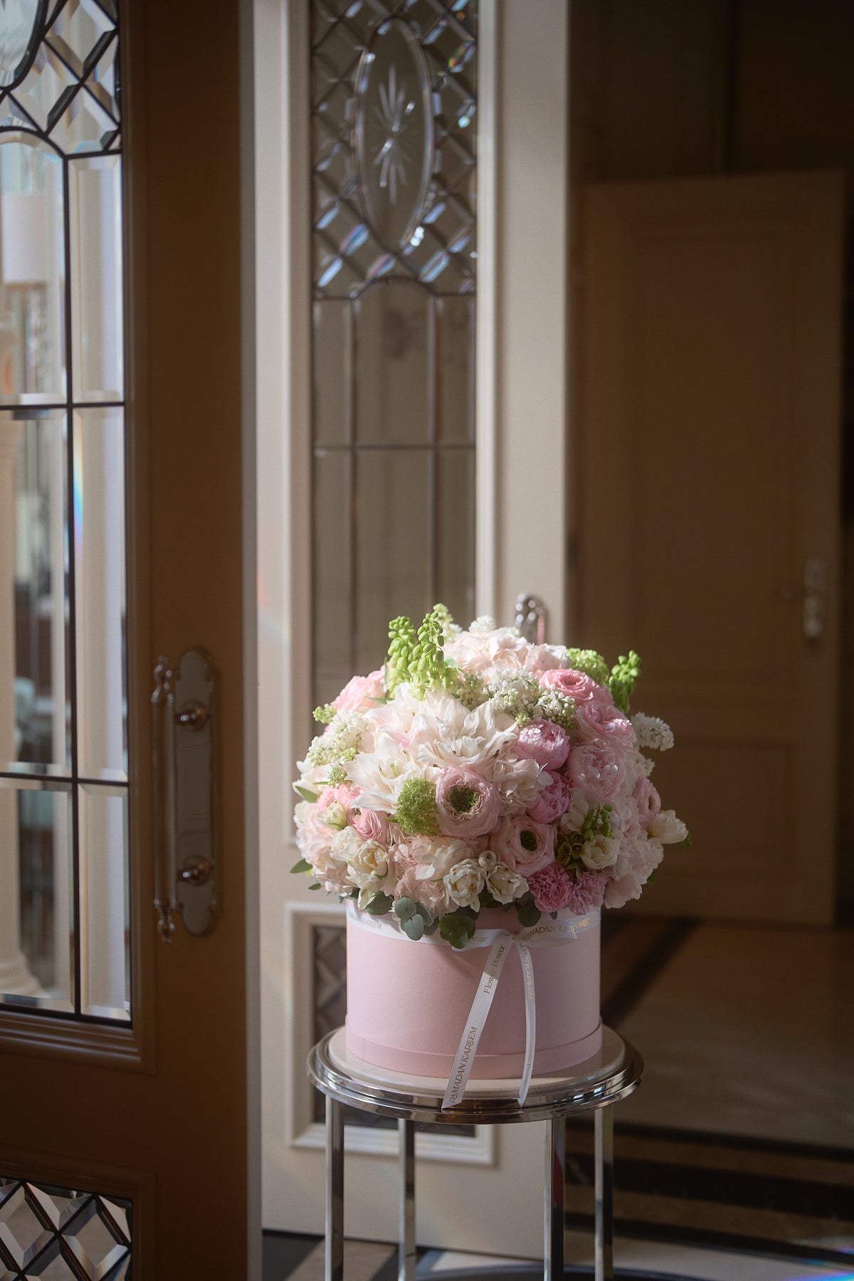 Blush Élan Flower Box