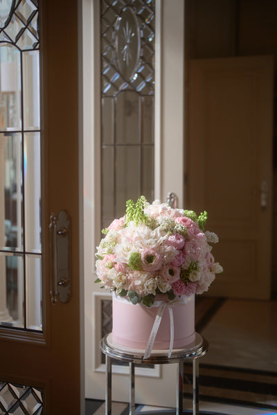 Blush Élan Flower Box