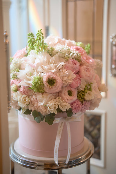Blush Élan Flower Box