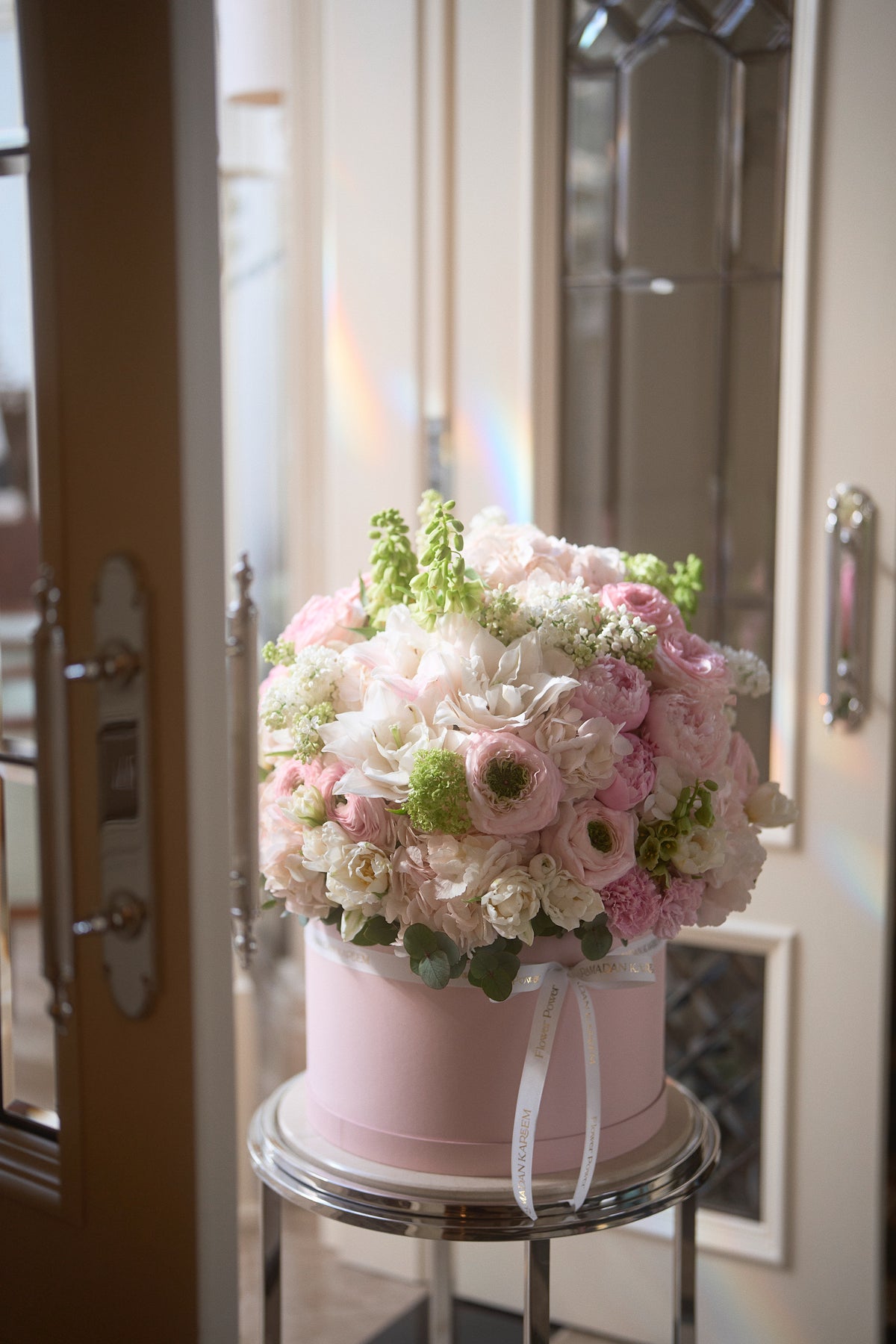 Blush Élan Flower Box