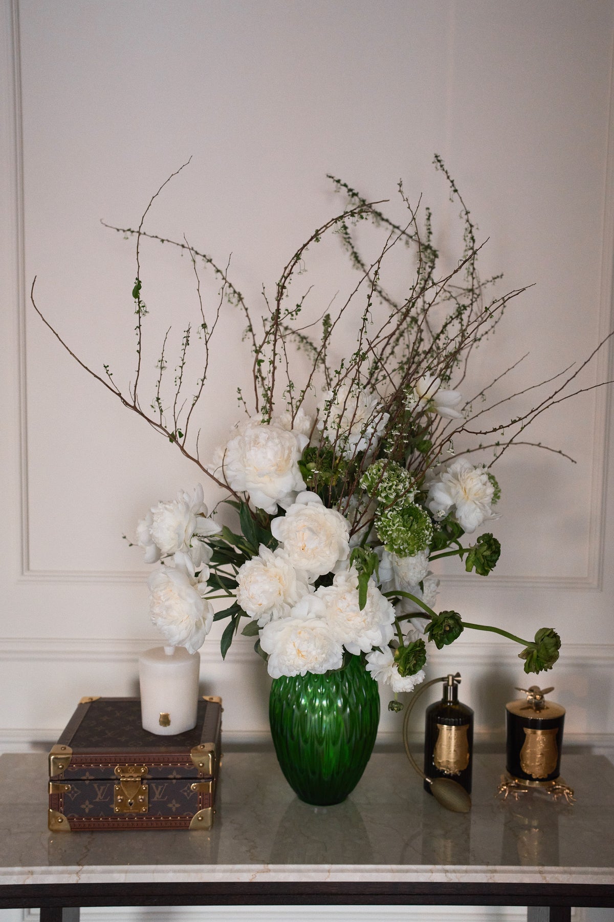Maison Blanche Arrangement