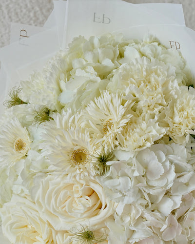 Ivory Reverie Bouquet