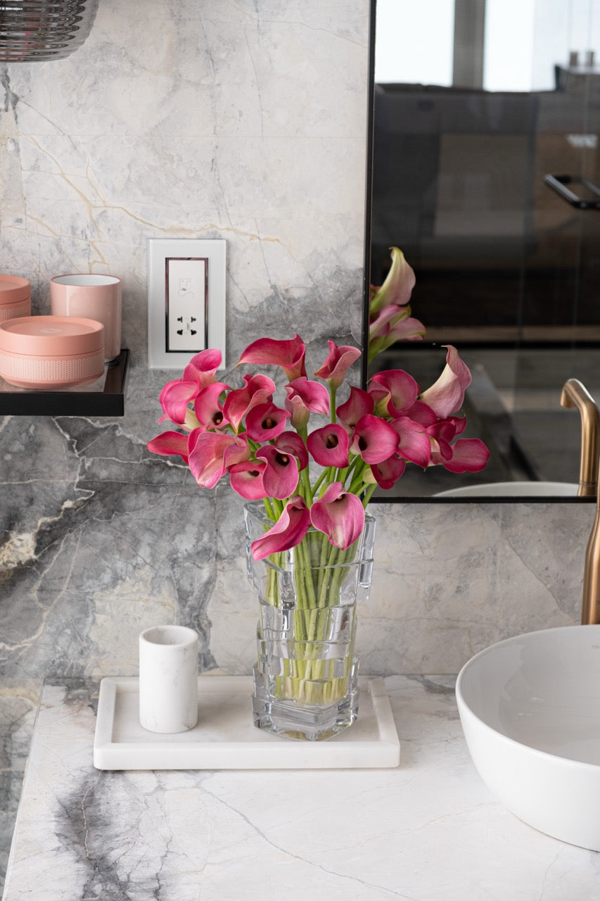 Rosé Calla Vase