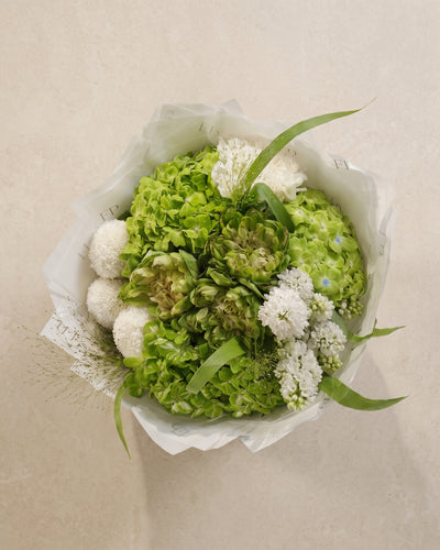 Ivory Botanique Bouquet